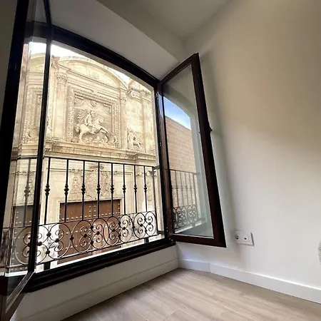 Piso Nuevo Centro Apartment