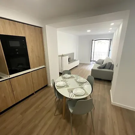 Piso Nuevo Centro Apartment